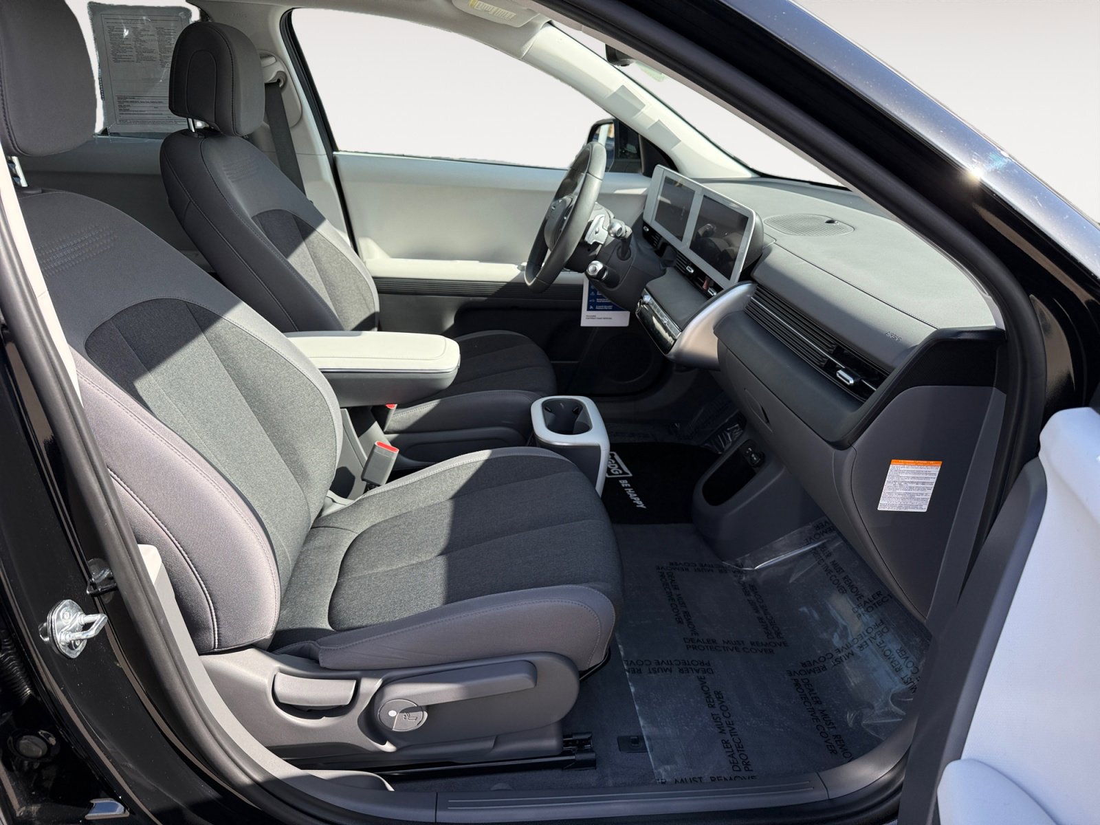 Used 2024 Hyundai Ioniq 5 SEL RWD image 19