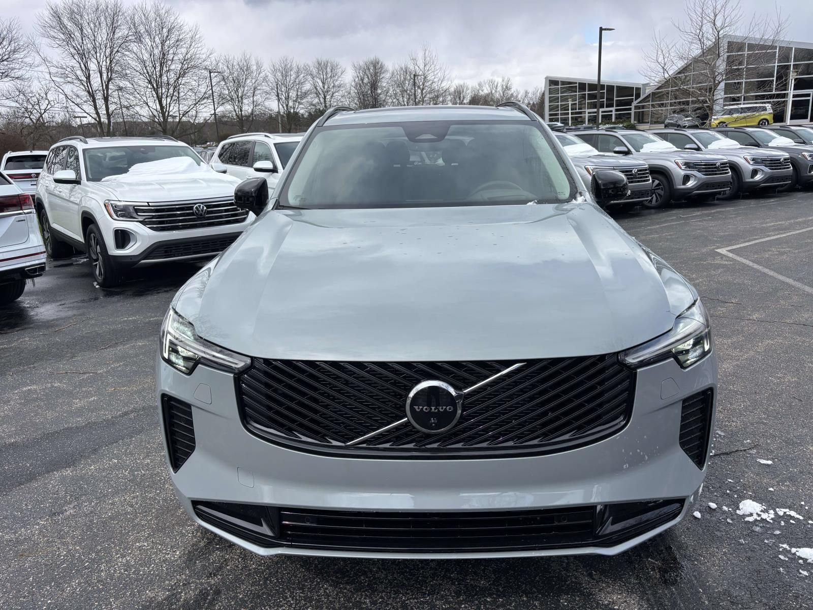 New 2026 Volvo XC90 B6 Ultra w/ Protection Package Premier AWD/4WD image 2
