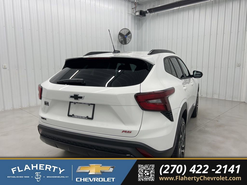 New 2026 Chevrolet Trax RS w/ Driver Confidence Package image 3