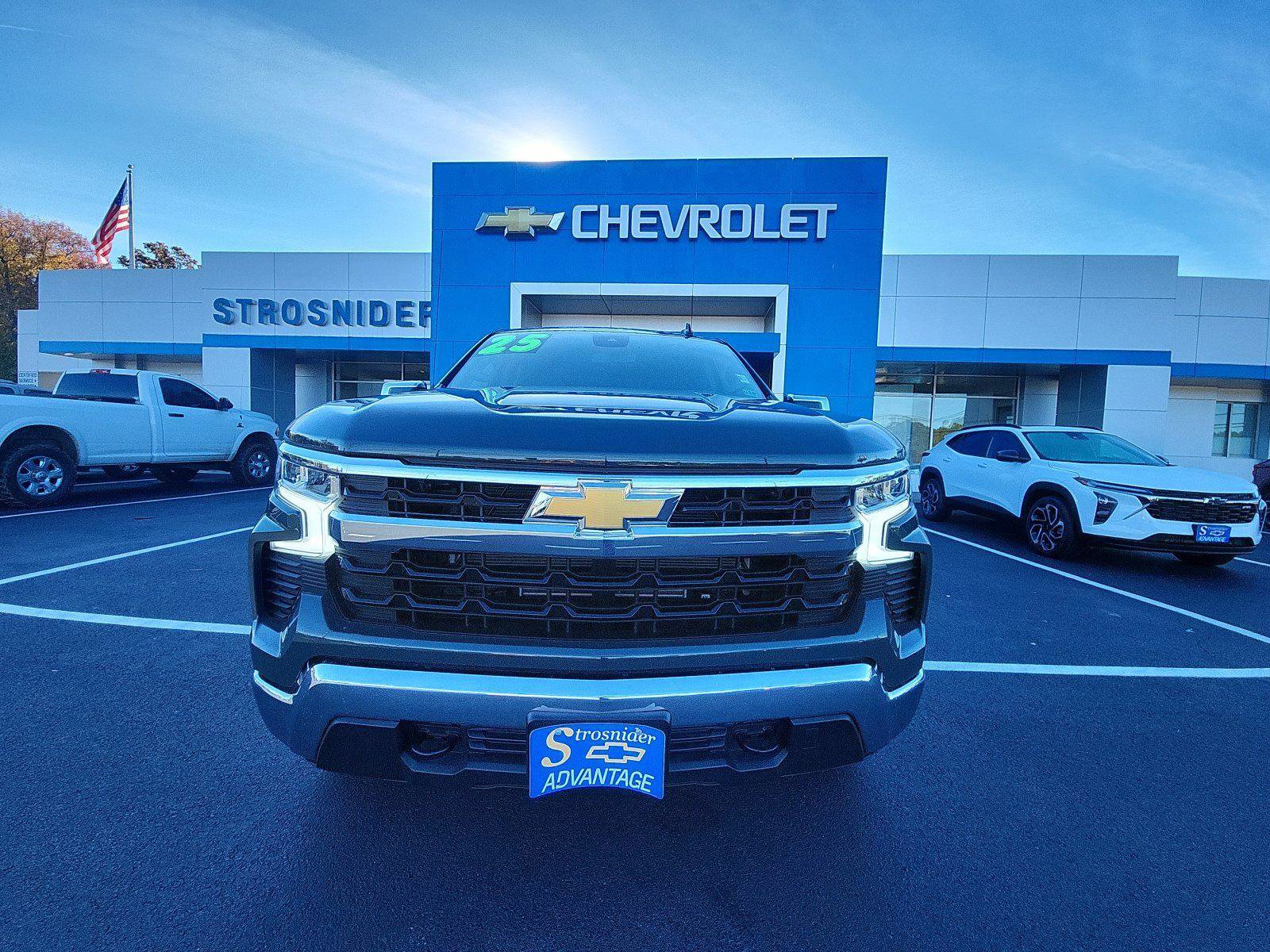 New 2025 Chevrolet Silverado 1500 LT image 8