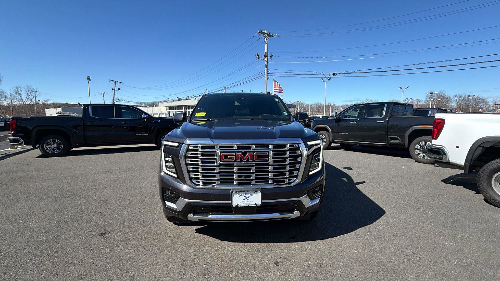 New 2026 GMC Yukon Denali video 2