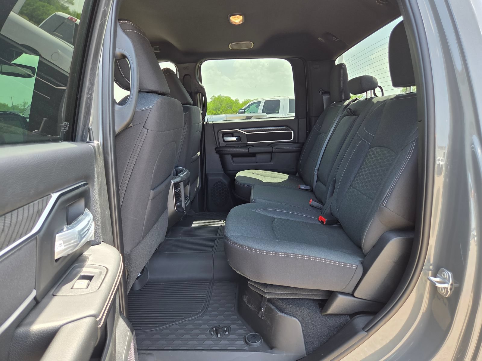 New 2026 RAM 3500 Lone Star AWD/4WD image 16