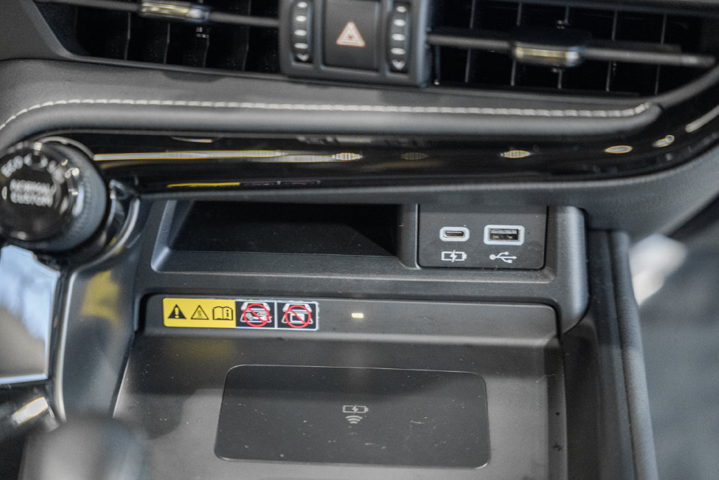 Used 2024 Lexus NX 350 F Sport AWD/4WD image 21