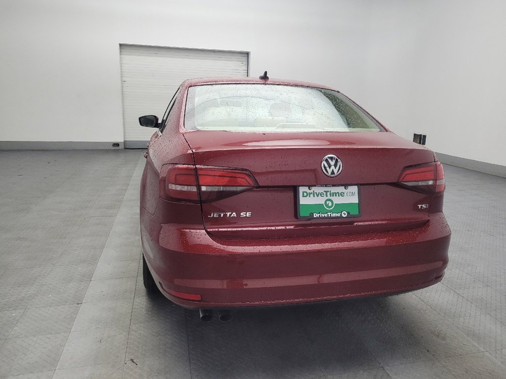 Used 2017 Volkswagen Jetta SE image 6