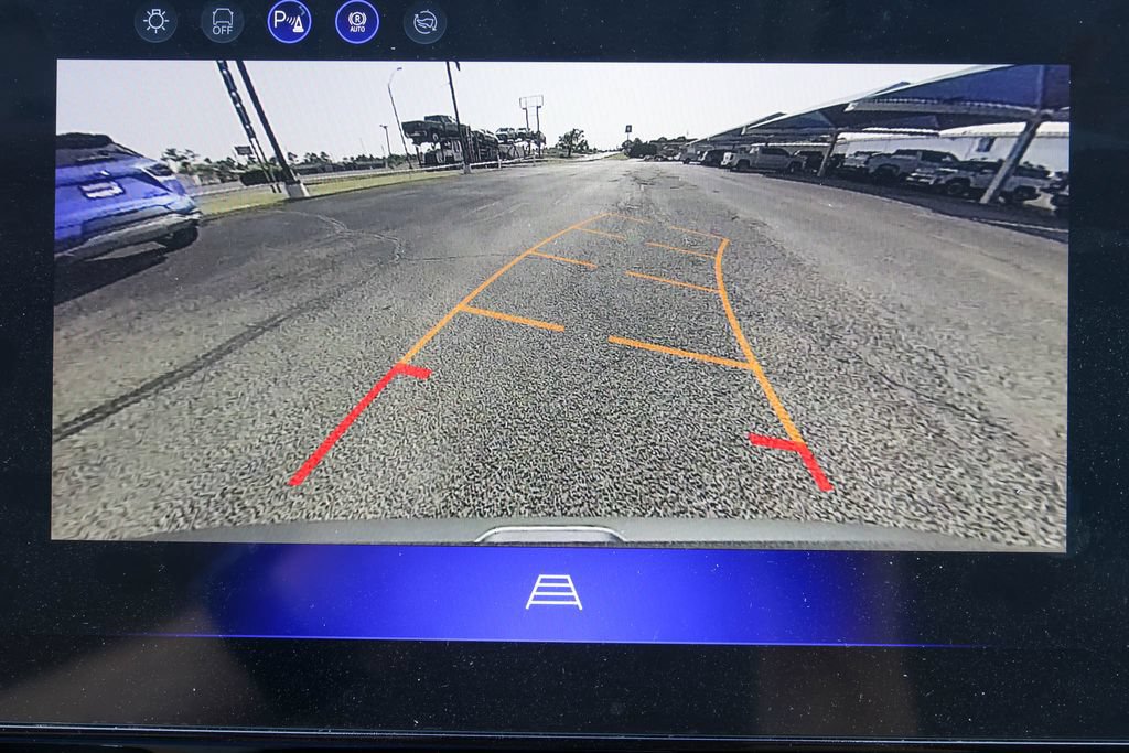 New 2027 Chevrolet Bolt LT w/ Comfort Package FWD image 26