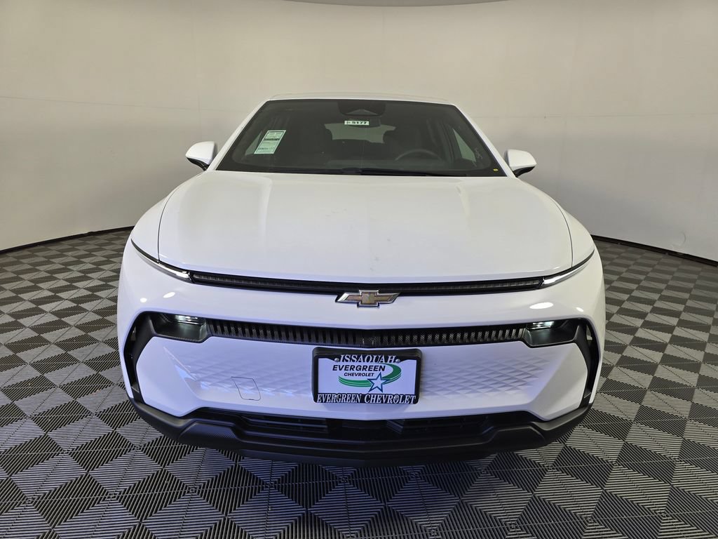 New 2026 Chevrolet Equinox EV LT FWD image 2