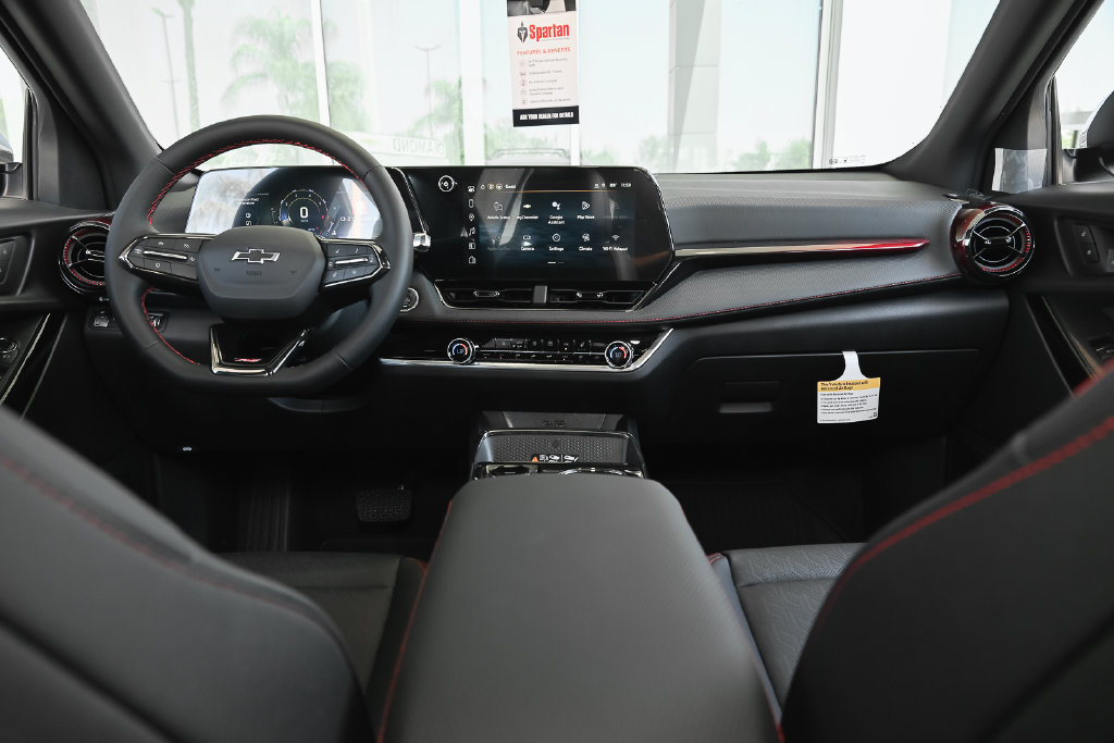 New 2026 Chevrolet Equinox RS FWD image 19