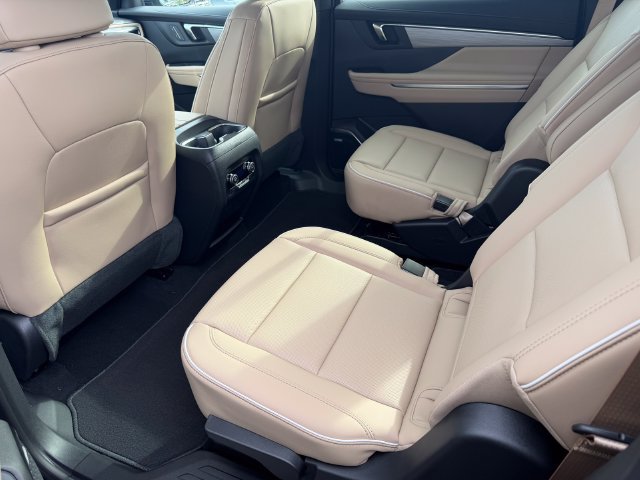 New 2027 Buick Enclave Preferred w/ Power Package FWD image 10