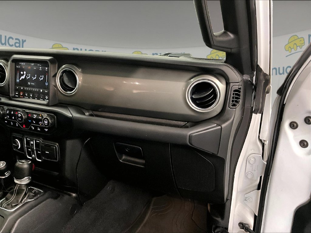 Used 2023 Jeep Wrangler Unlimited Sahara w/ LED Lighting Group AWD/4WD image 13