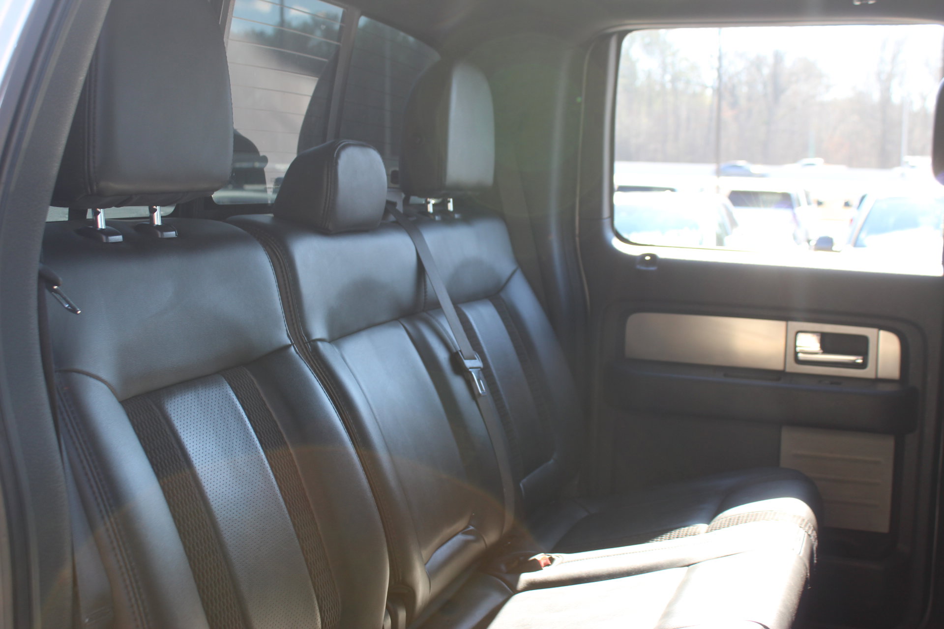 Used 2014 Ford F150 Raptor w/ Equipment Group 801A Luxury image 33