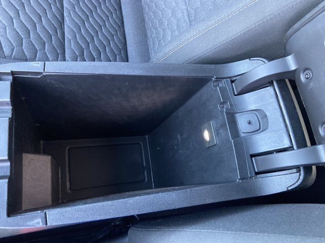 Used 2020 Chevrolet Equinox LT FWD image 41