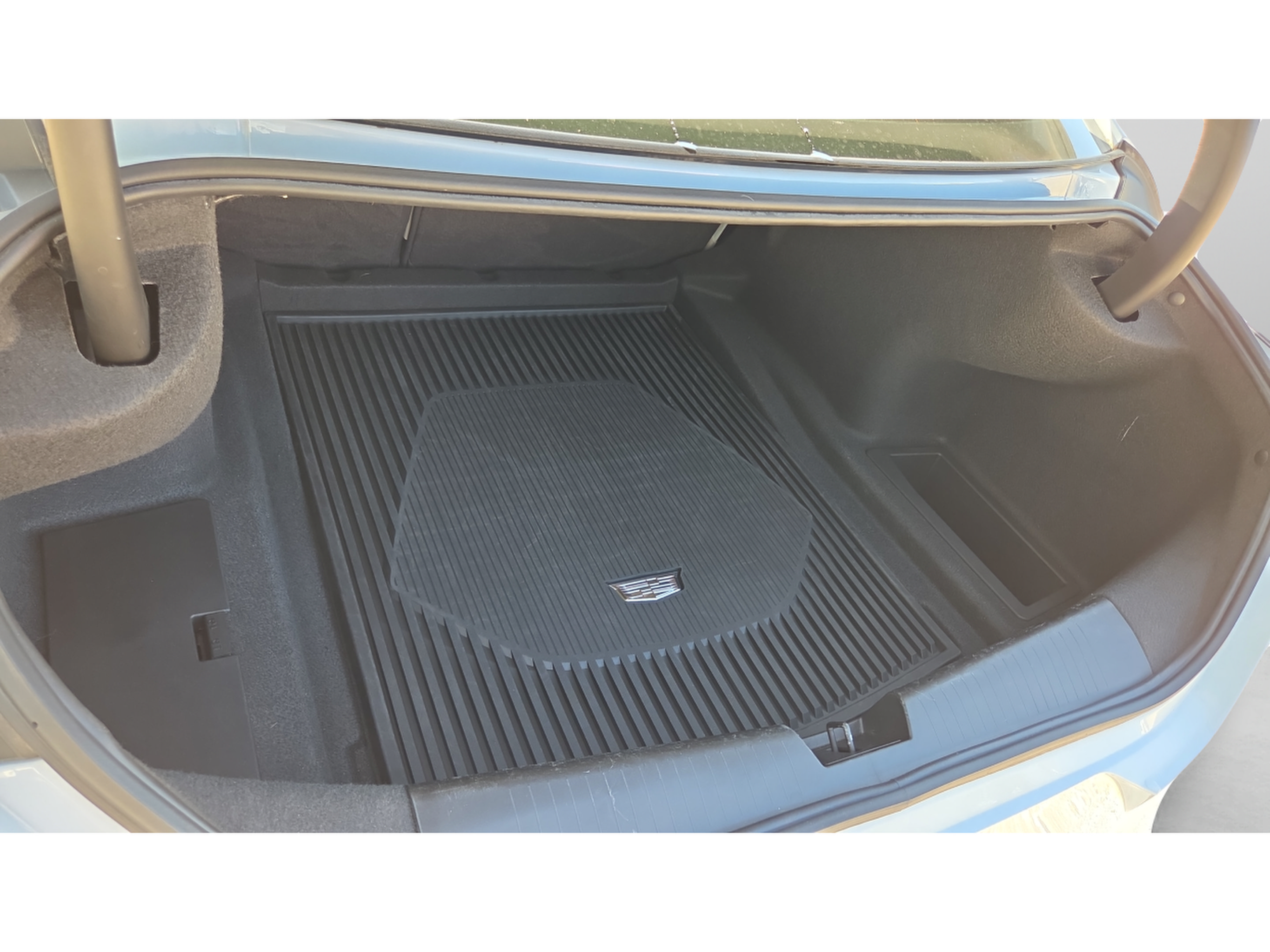 Used 2021 Cadillac CT4 Premium Luxury RWD image 13