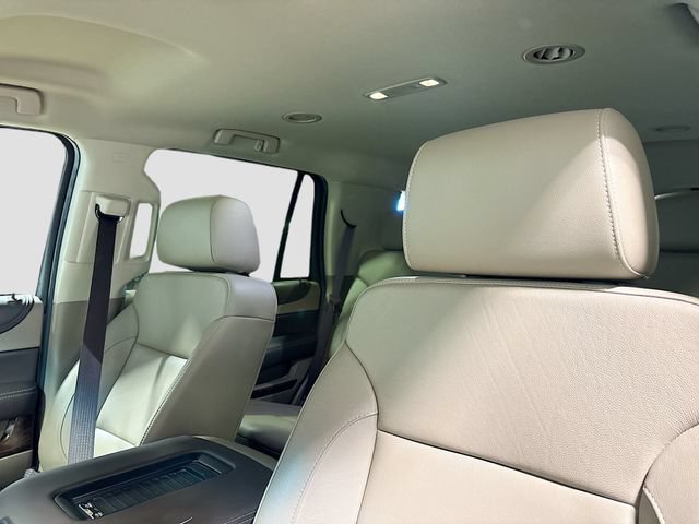 Used 2017 Chevrolet Tahoe LT w/ Luxury Package AWD/4WD image 23