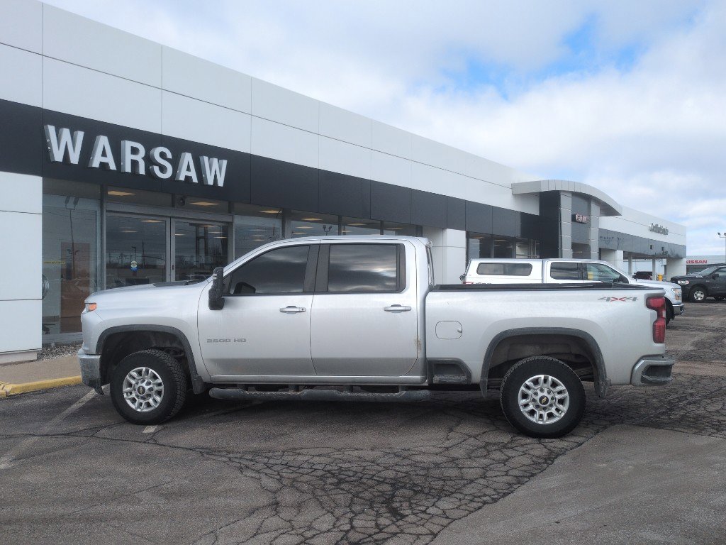 Used 2022 Chevrolet Silverado 2500 LT w/ Convenience Package image 9