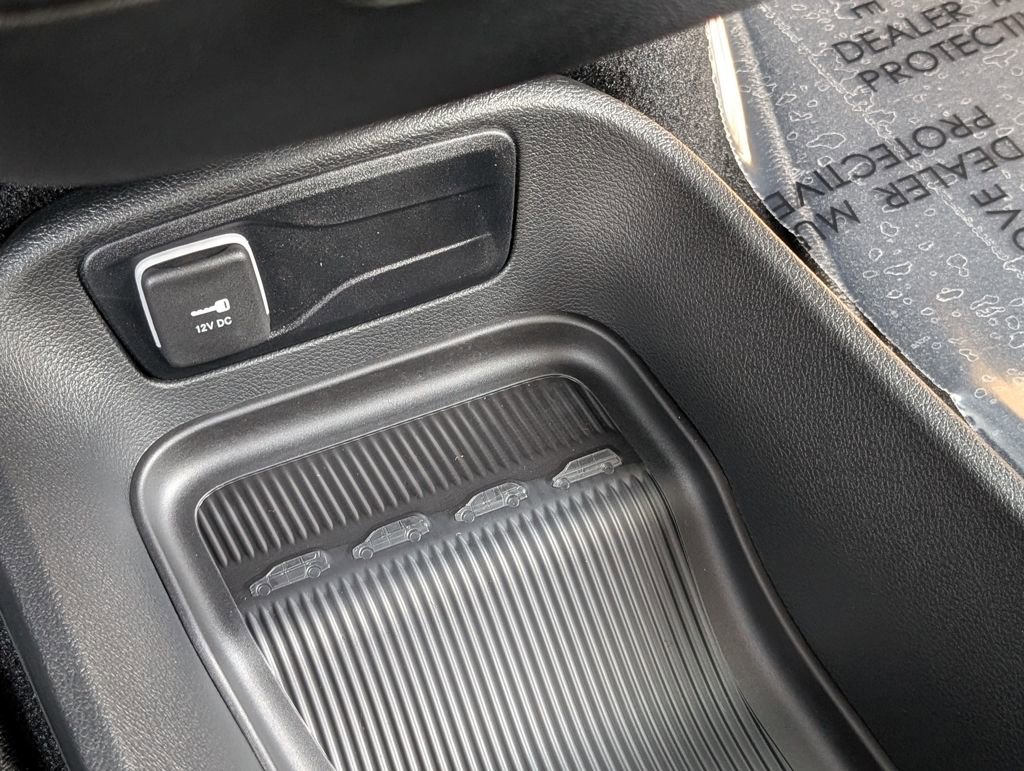 New 2026 Chrysler Pacifica Select w/ S Appearance Package image 33