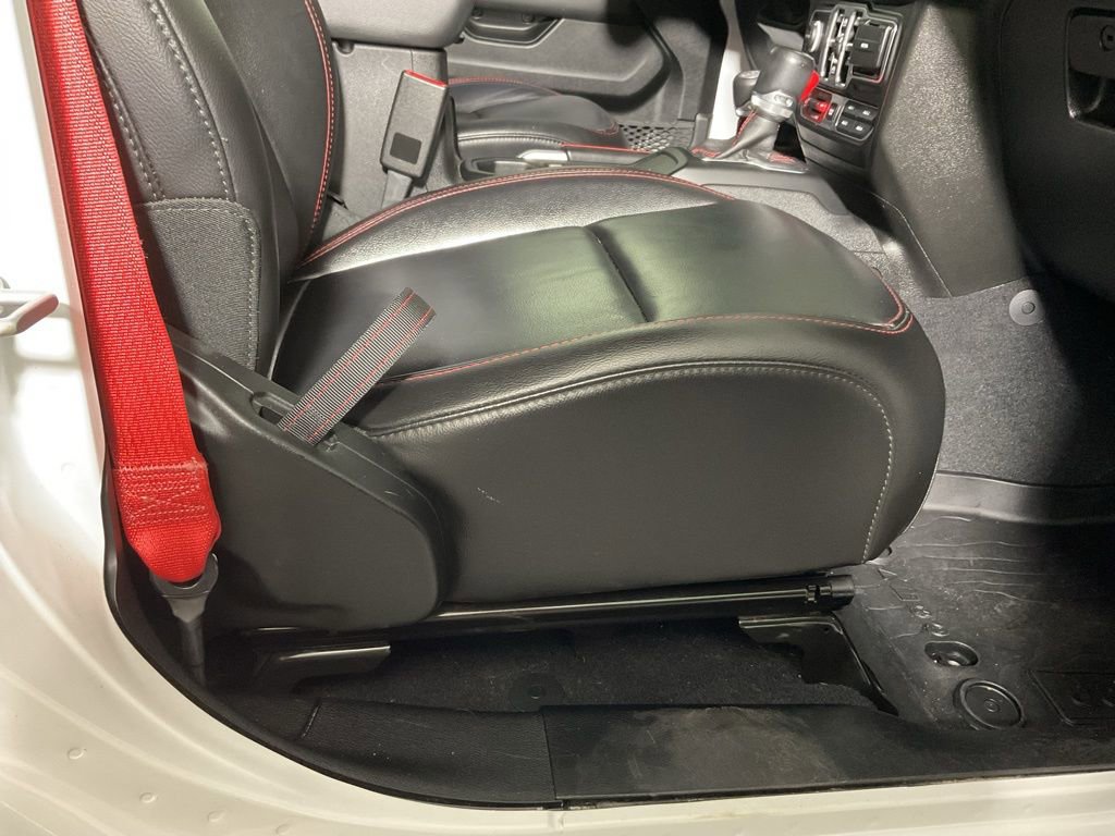 Used 2020 Jeep Wrangler Unlimited Rubicon w/ Quick Order Package 28Y Recon image 37