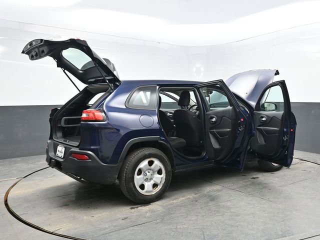 Used 2014 Jeep Cherokee Sport w/ Trailer Tow Group image 7