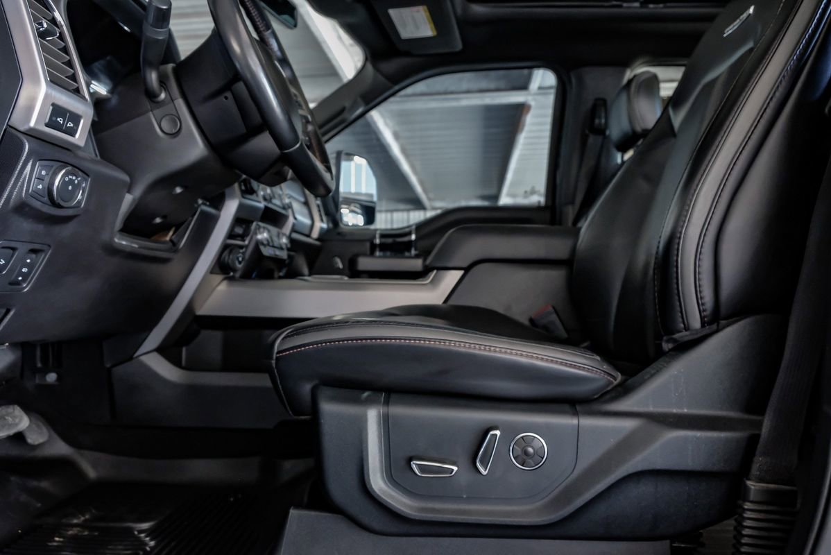 Used 2020 Ford F250 Platinum w/ FX4 Off-Road Package image 30