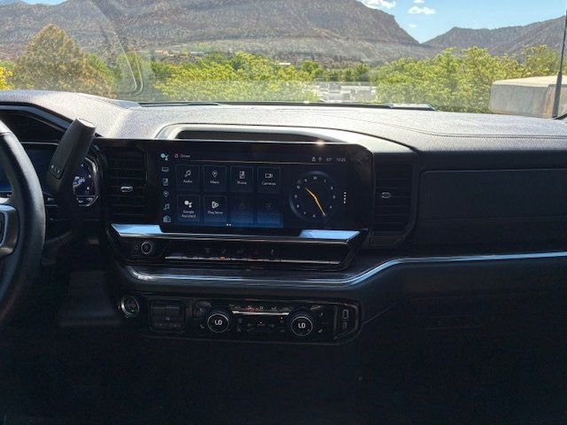 Used 2024 Chevrolet Silverado 3500 LTZ image 14