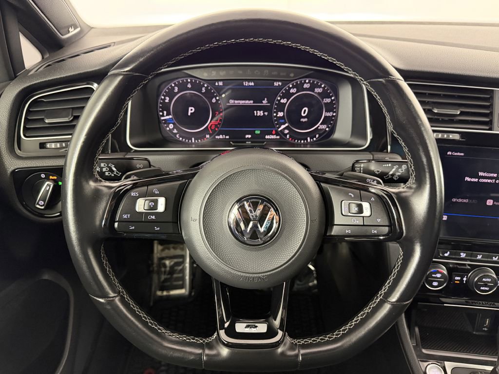 Used 2018 Volkswagen Golf 4-Door AWD/4WD image 23