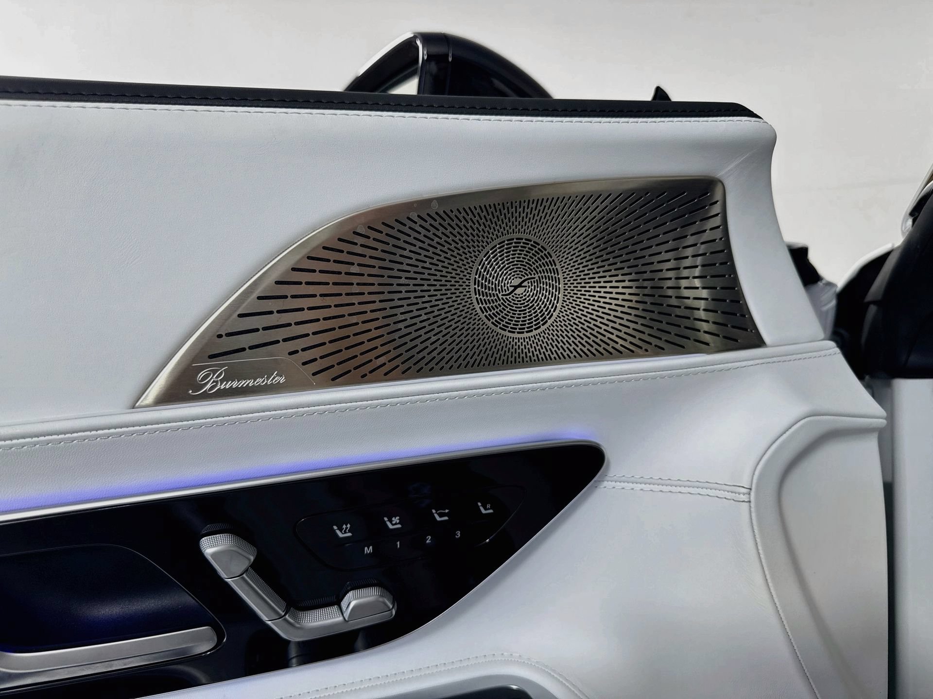 Used 2026 Mercedes-Benz Maybach SL 680 image 17
