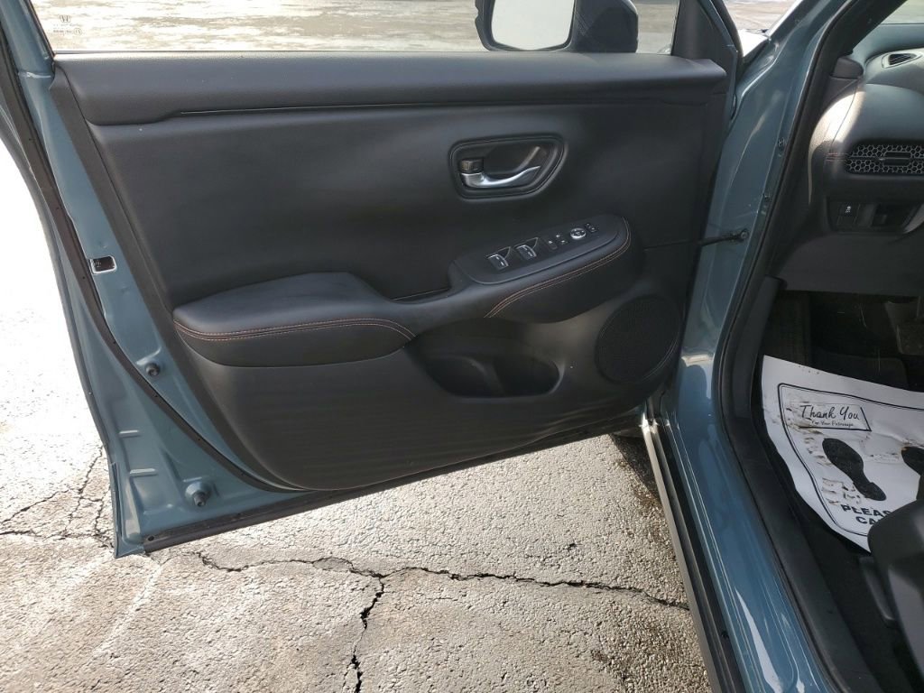 Certified 2023 Honda HR-V Sport image 11
