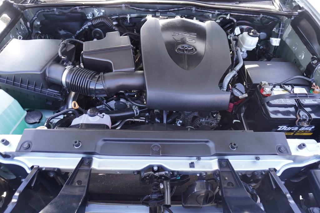 Used 2022 Toyota Tacoma SR5 RWD image 24