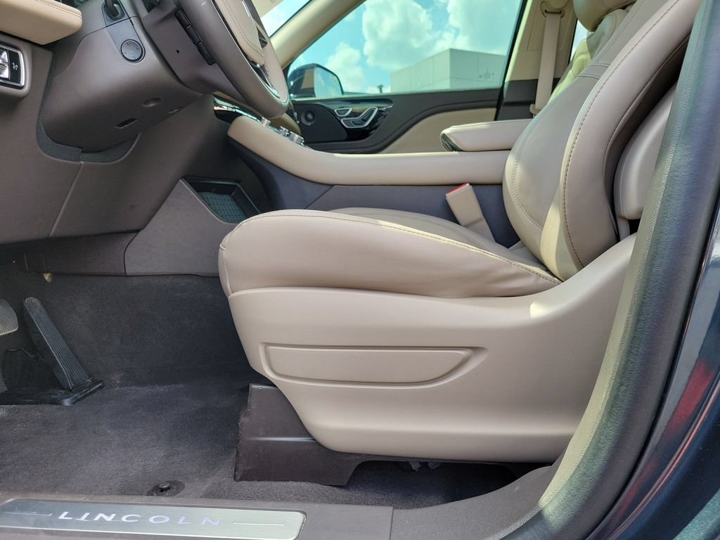 Certified 2024 Lincoln Aviator Reserve w/ Equipment Group 201A AWD/4WD image 19