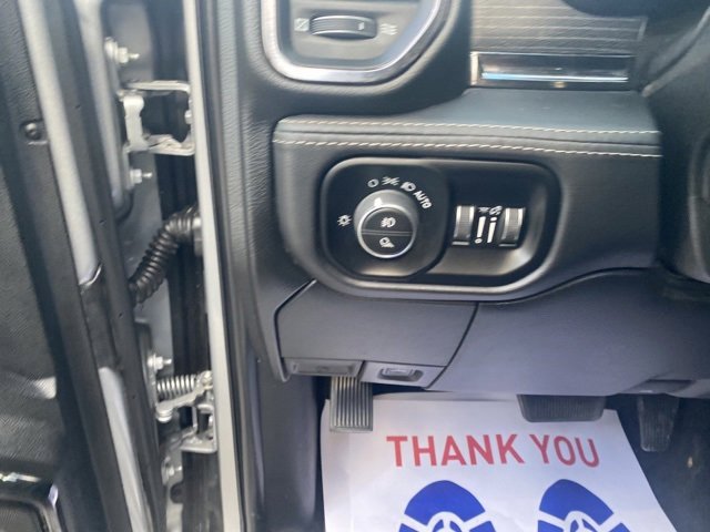 Used 2022 RAM 3500 Limited image 19