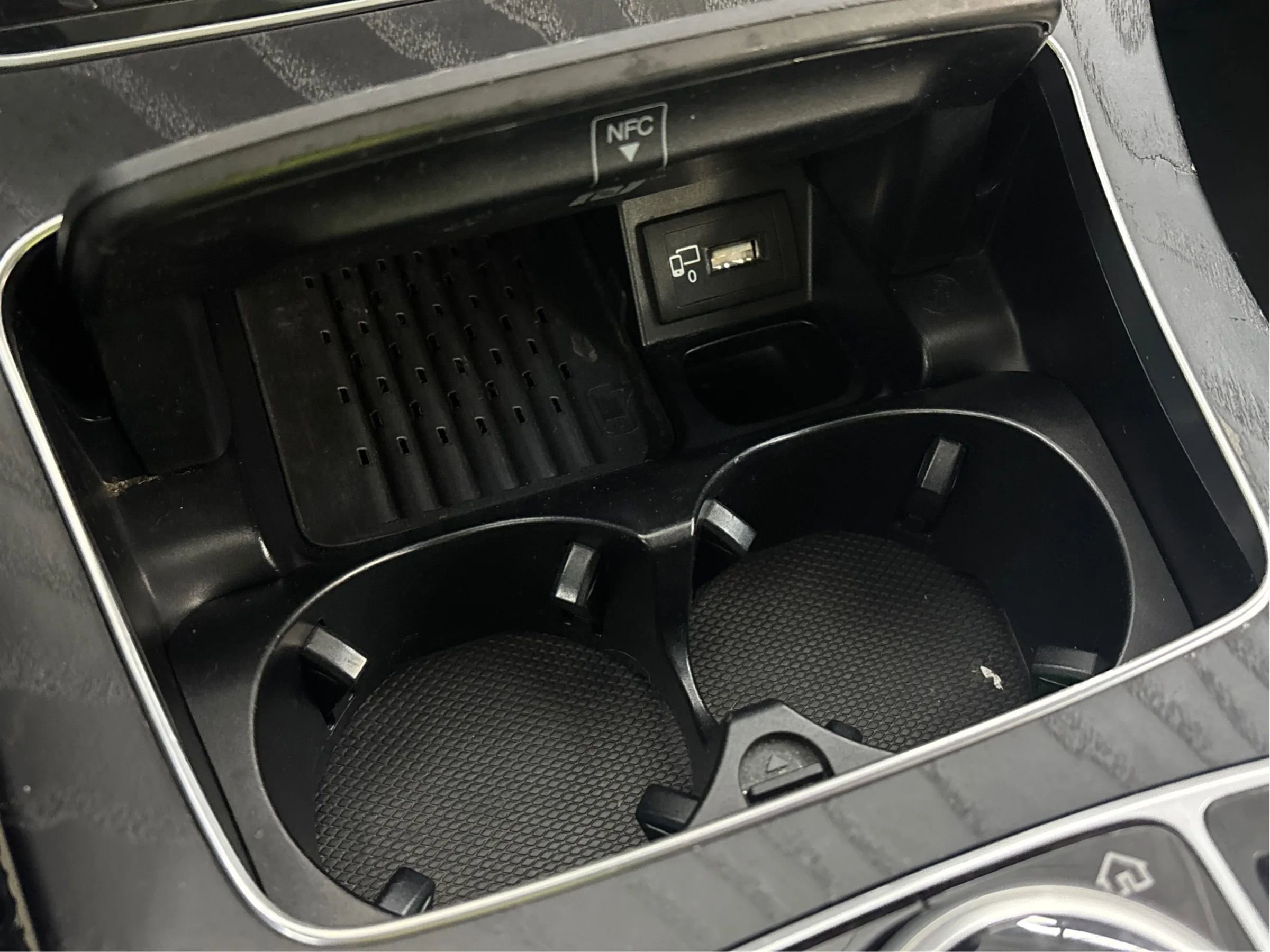 Used 2020 Mercedes-Benz E 350 Sedan image 22