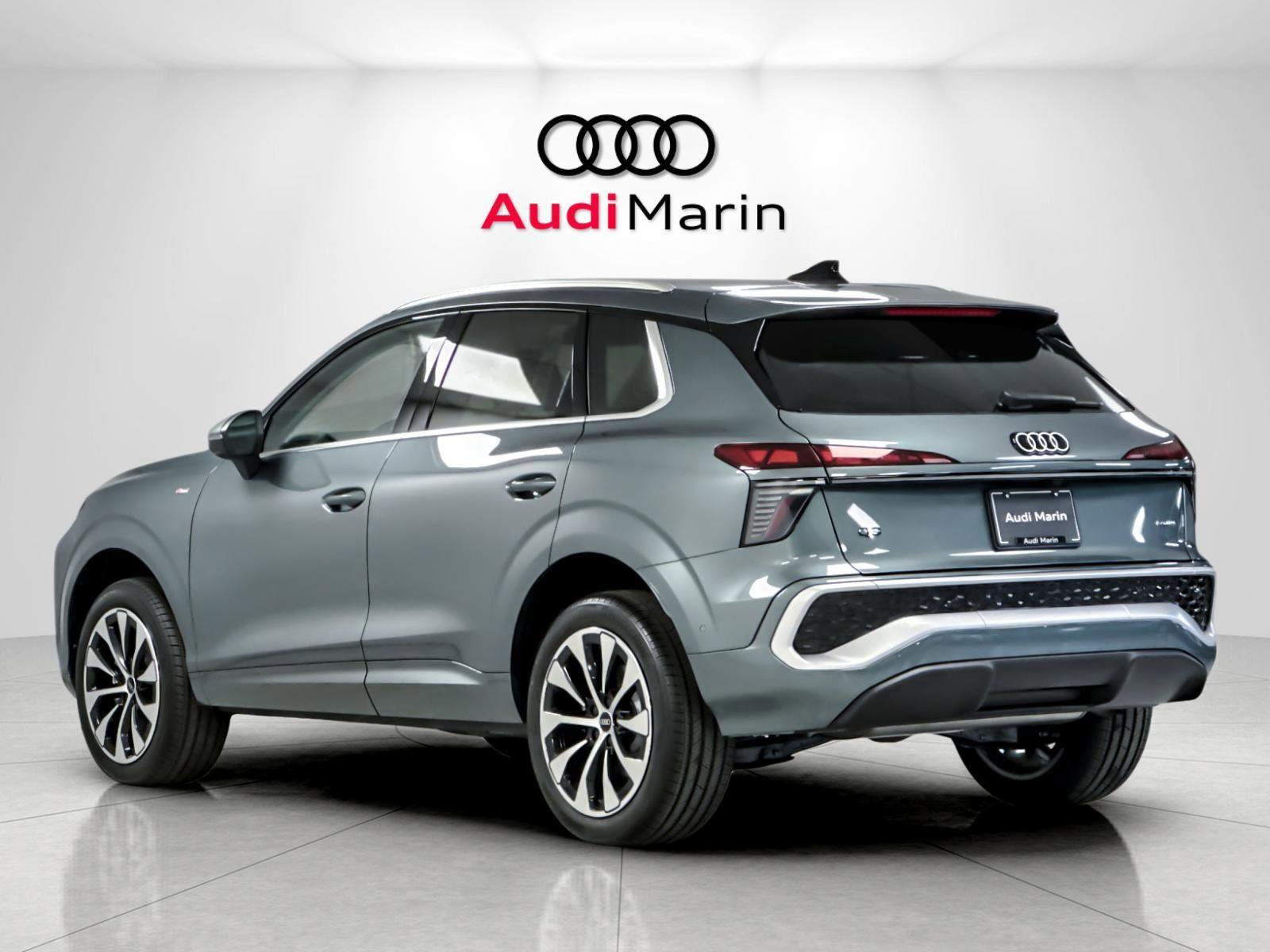 New 2026 Audi Q3 quattro 2.0T image 3