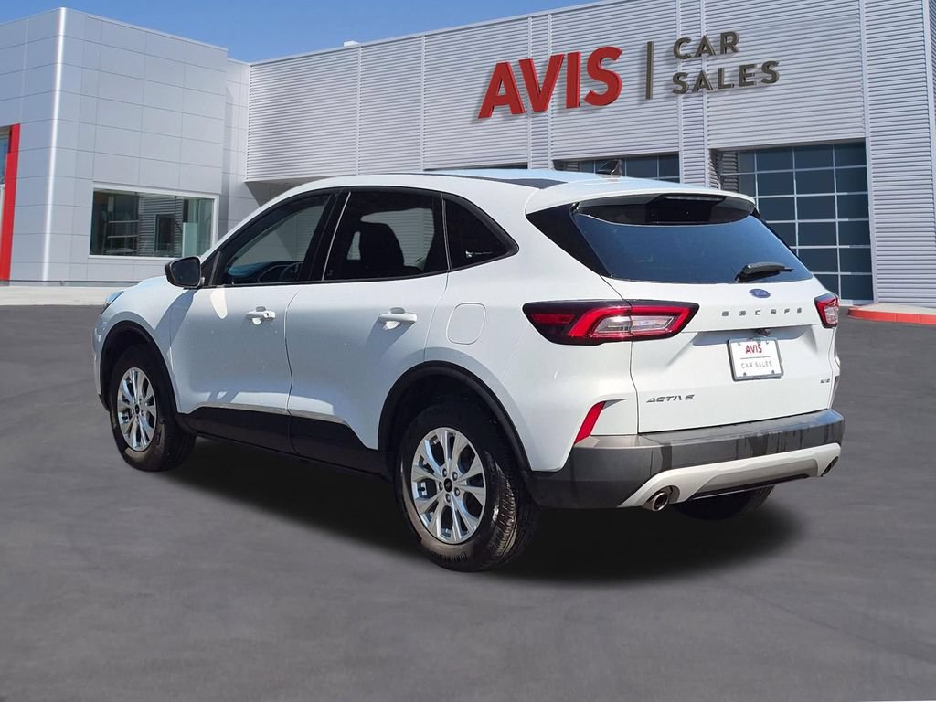 Used 2025 Ford Escape Active AWD/4WD image 9