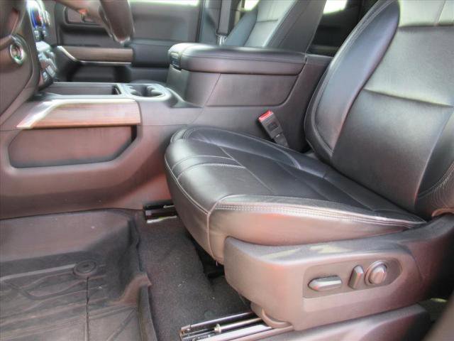 Used 2019 Chevrolet Silverado 1500 High Country w/ Technology Package AWD/4WD image 17