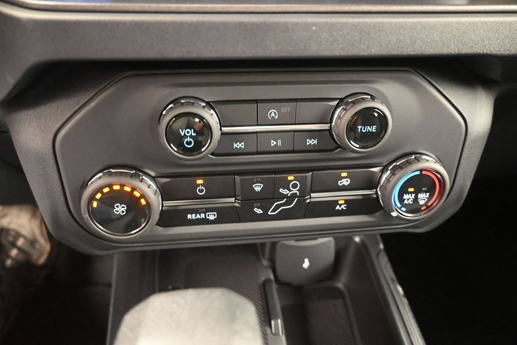 New 2026 Ford Bronco 4-Door AWD/4WD image 4