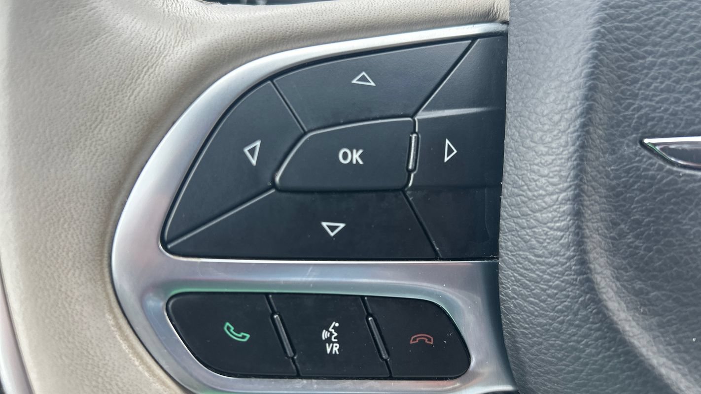 Used 2021 Chrysler Pacifica Limited w/ Premium & Safety Sphere Group AWD/4WD image 36