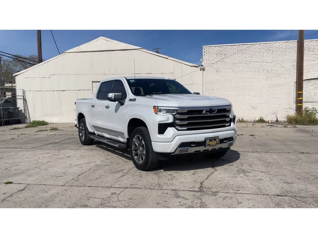 Certified 2023 Chevrolet Silverado 1500 High Country w/ Z71 Off-Road Package AWD/4WD image 5