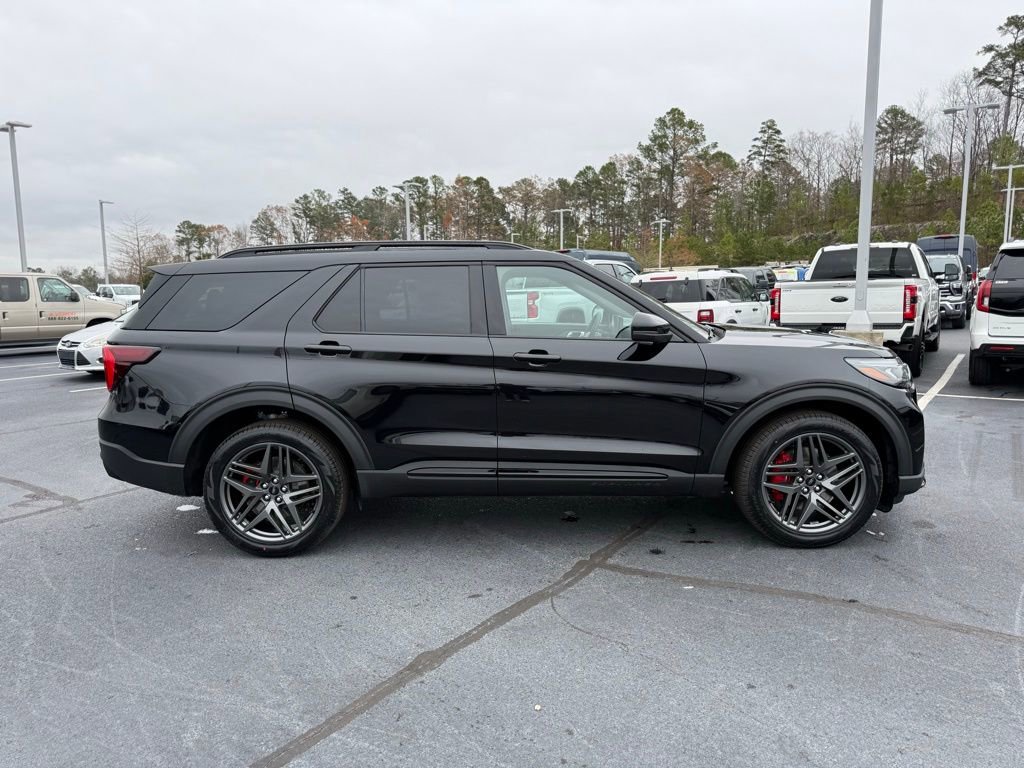 New 2026 Ford Explorer ST w/ Sun And Sound Package image 9