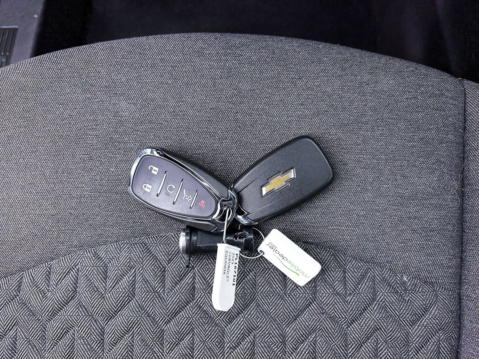 Used 2023 Chevrolet Equinox LT FWD image 24