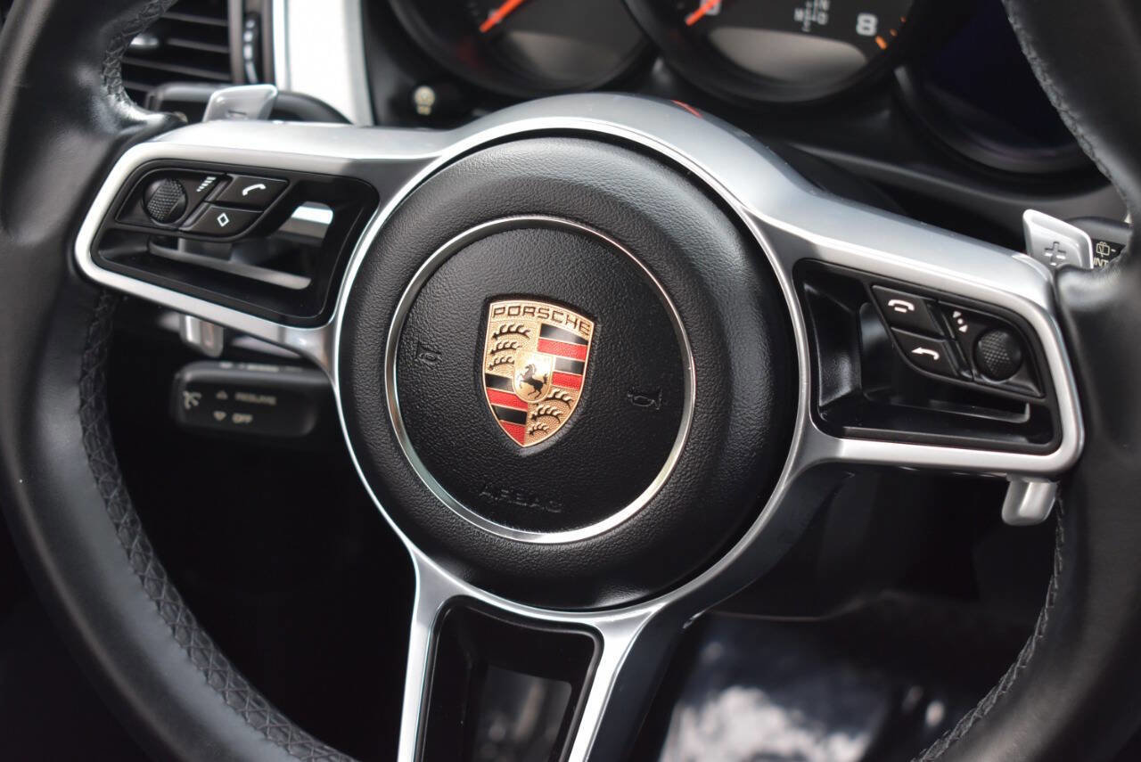 Used 2017 Porsche Macan AWD/4WD image 58