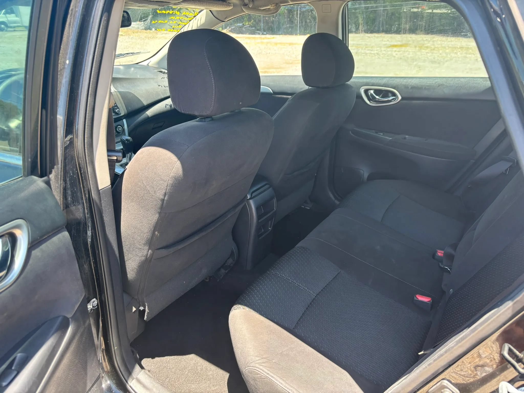 Used 2014 Nissan Sentra SR w/ Premium Package FWD image 11