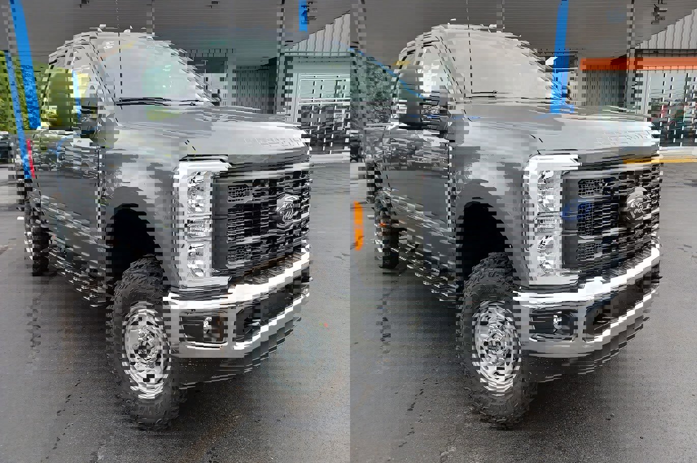 New 2026 Ford F350 XL image 2