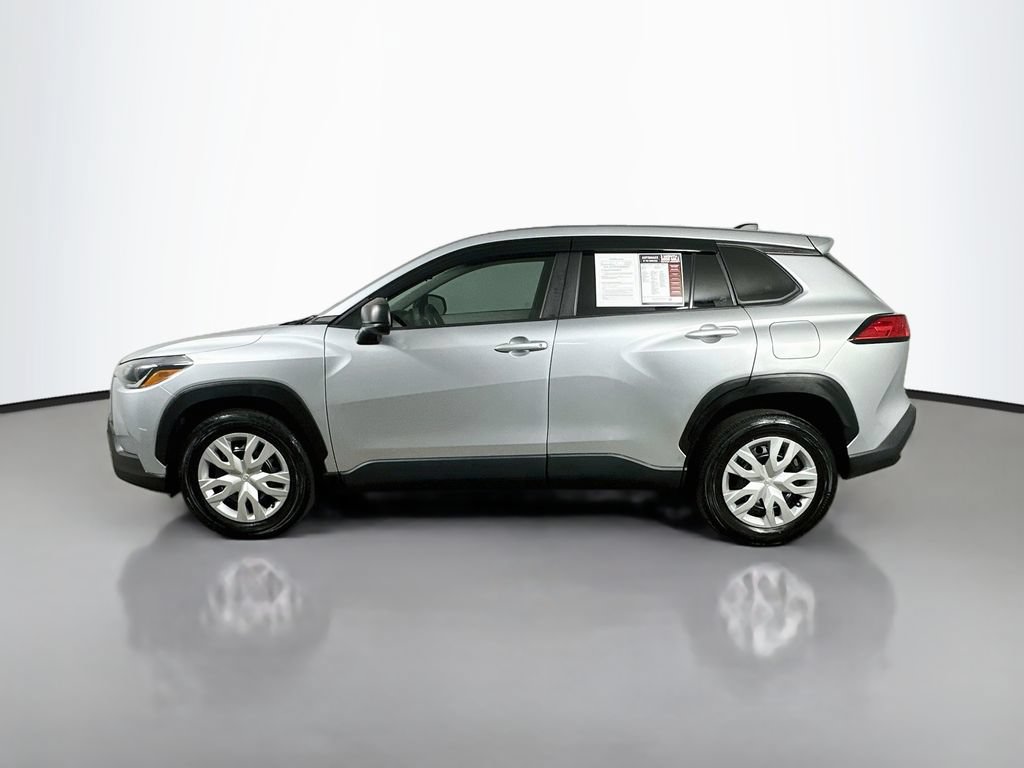 Used 2022 Toyota Corolla Cross L FWD image 5