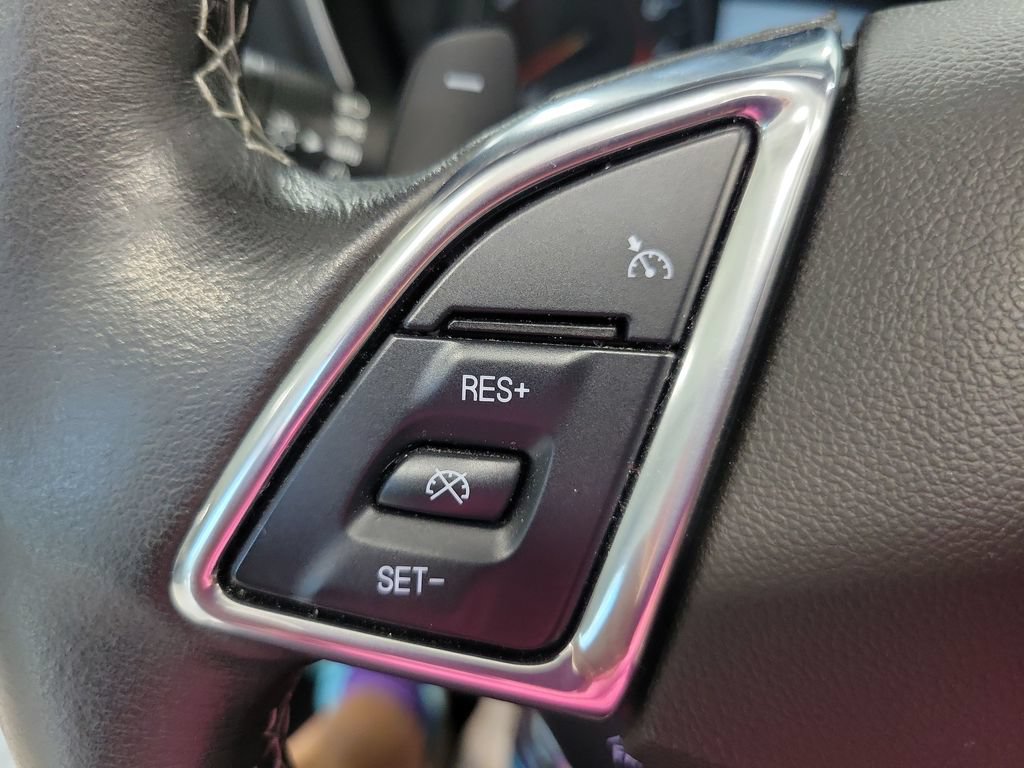 Used 2023 Chevrolet Camaro LT RWD image 32