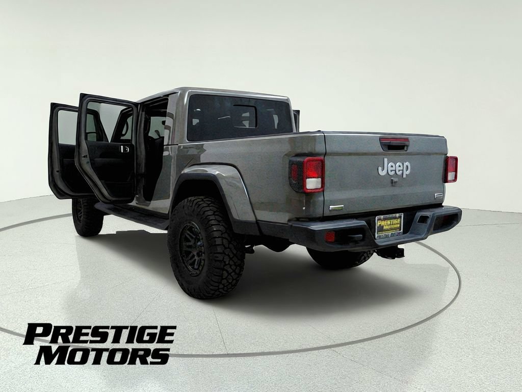 Used 2021 Jeep Gladiator Overland w/ Uconnect 4C Nav & Sound Group AWD/4WD image 12
