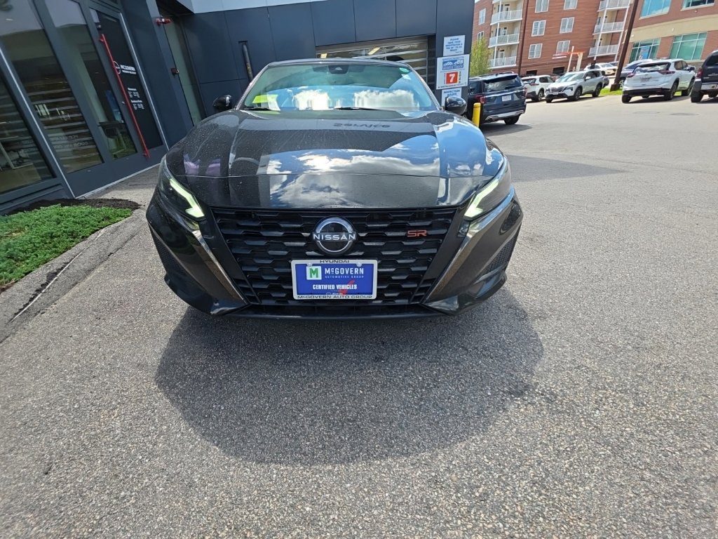 Certified 2023 Nissan Altima 2.5 SR AWD/4WD image 9