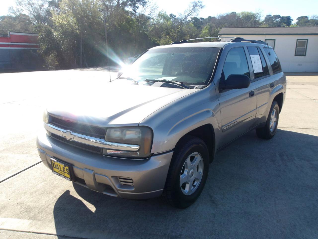 Used 2002 Chevrolet TrailBlazer LS w/ Preferred Equipment Group image 2