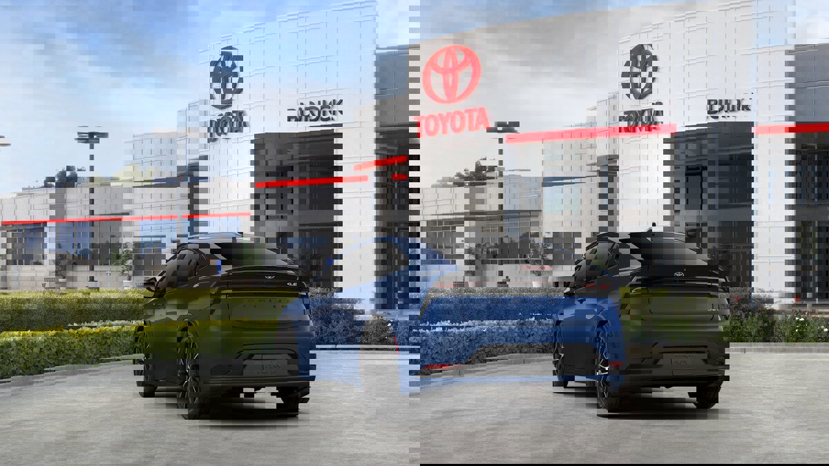 New 2026 Toyota Prius XLE image 7