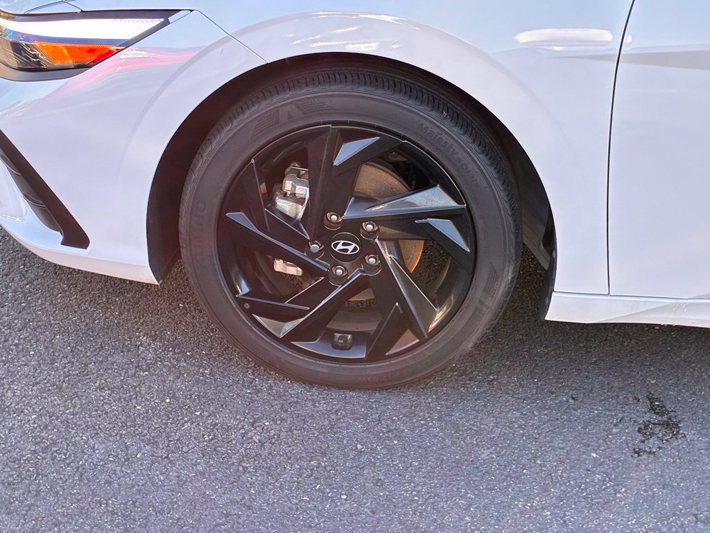 Certified 2026 Hyundai Elantra Sport FWD image 45