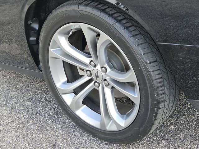 Used 2022 Dodge Challenger R/T w/ Shaker Package image 10