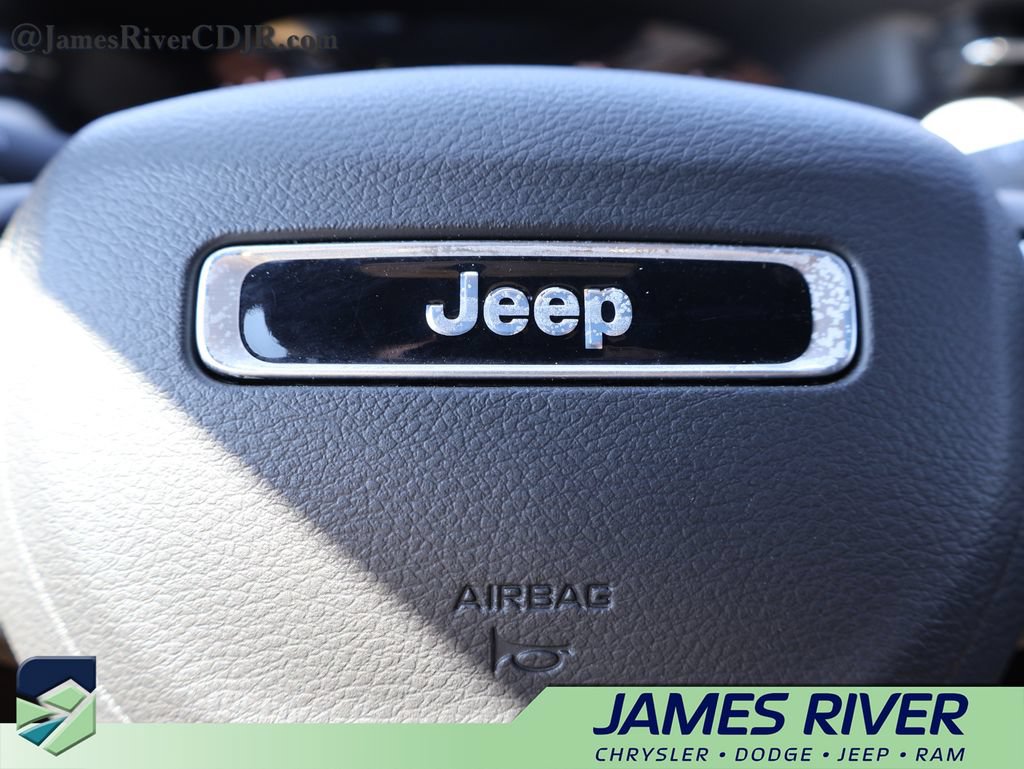 Used 2025 Jeep Compass Limited AWD/4WD image 26